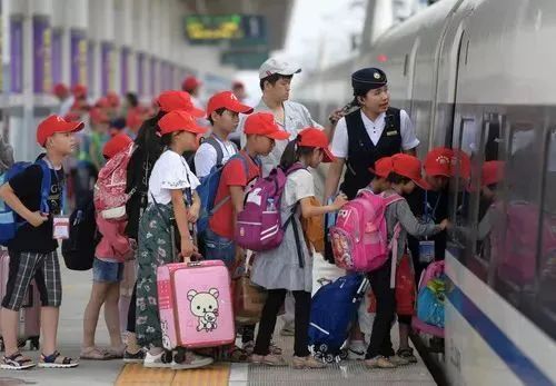 1米7的小学生，上火车能买优惠票吗？